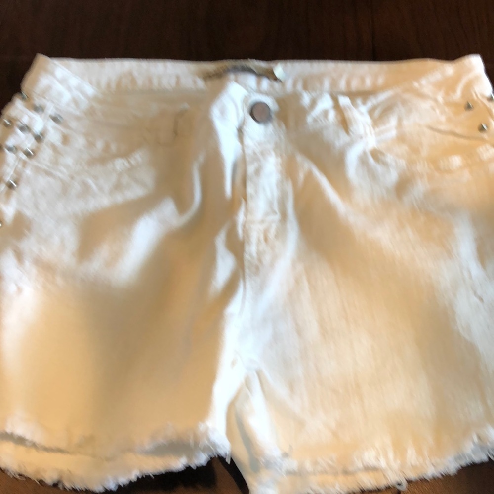 Romeo & Juliet Couture New white studded jeans